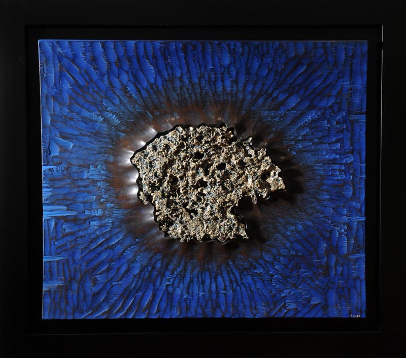 Esplosione sottomarina, legno e bronzo, 2011, 120 x 140 cm